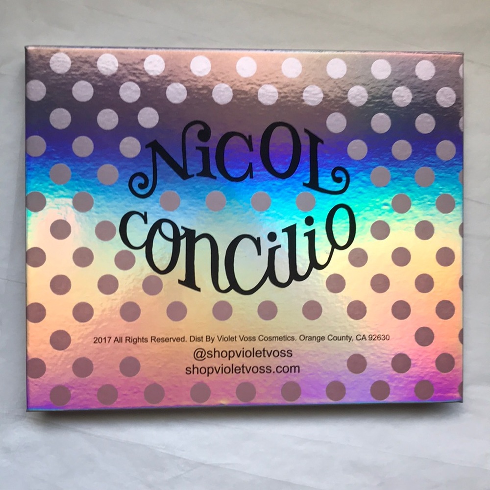 Violet Voss x Nicol Concilio eyeshadow palette - Picture 7 of 7